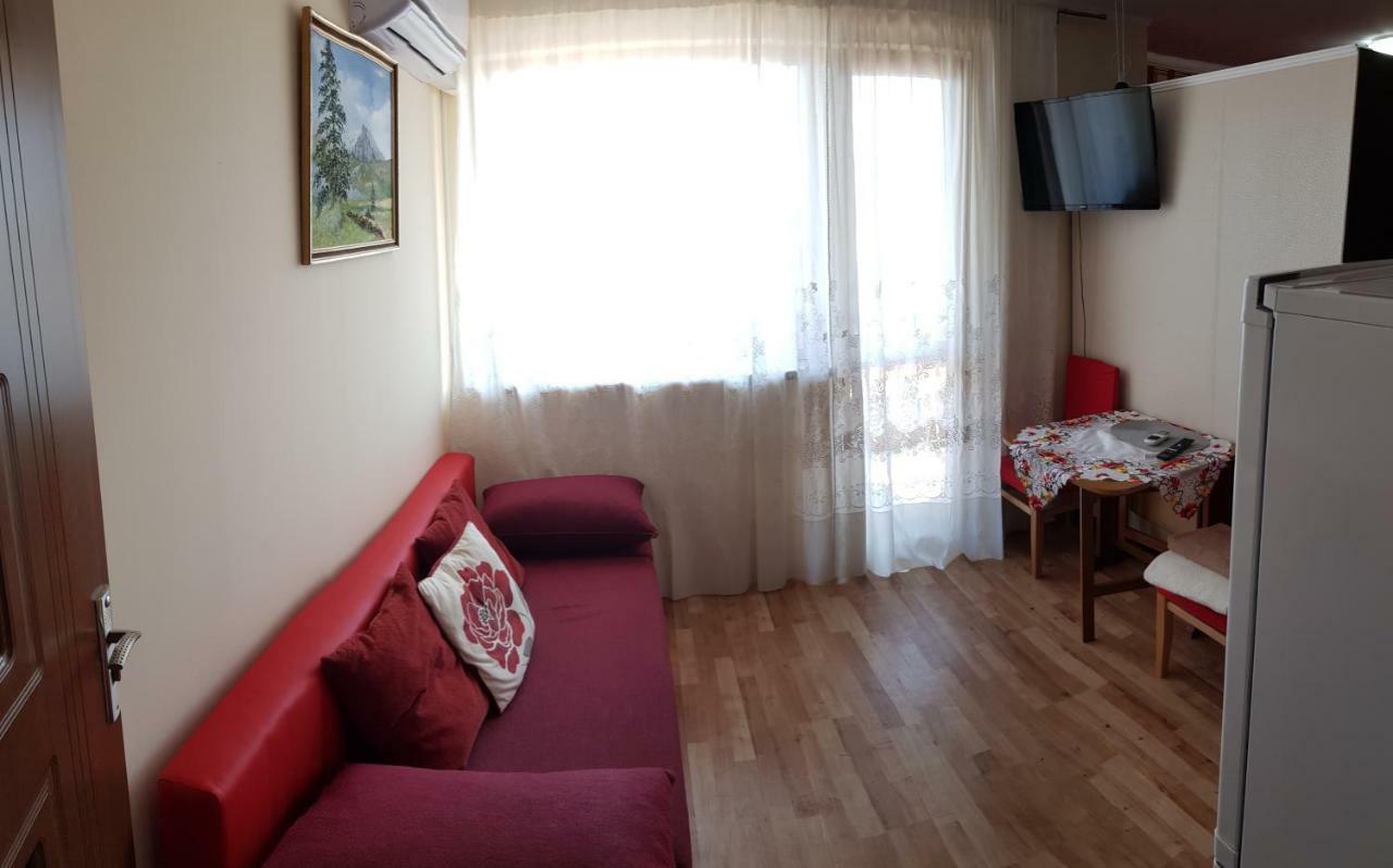Golden-Sea Apartment Varna Bagian luar foto